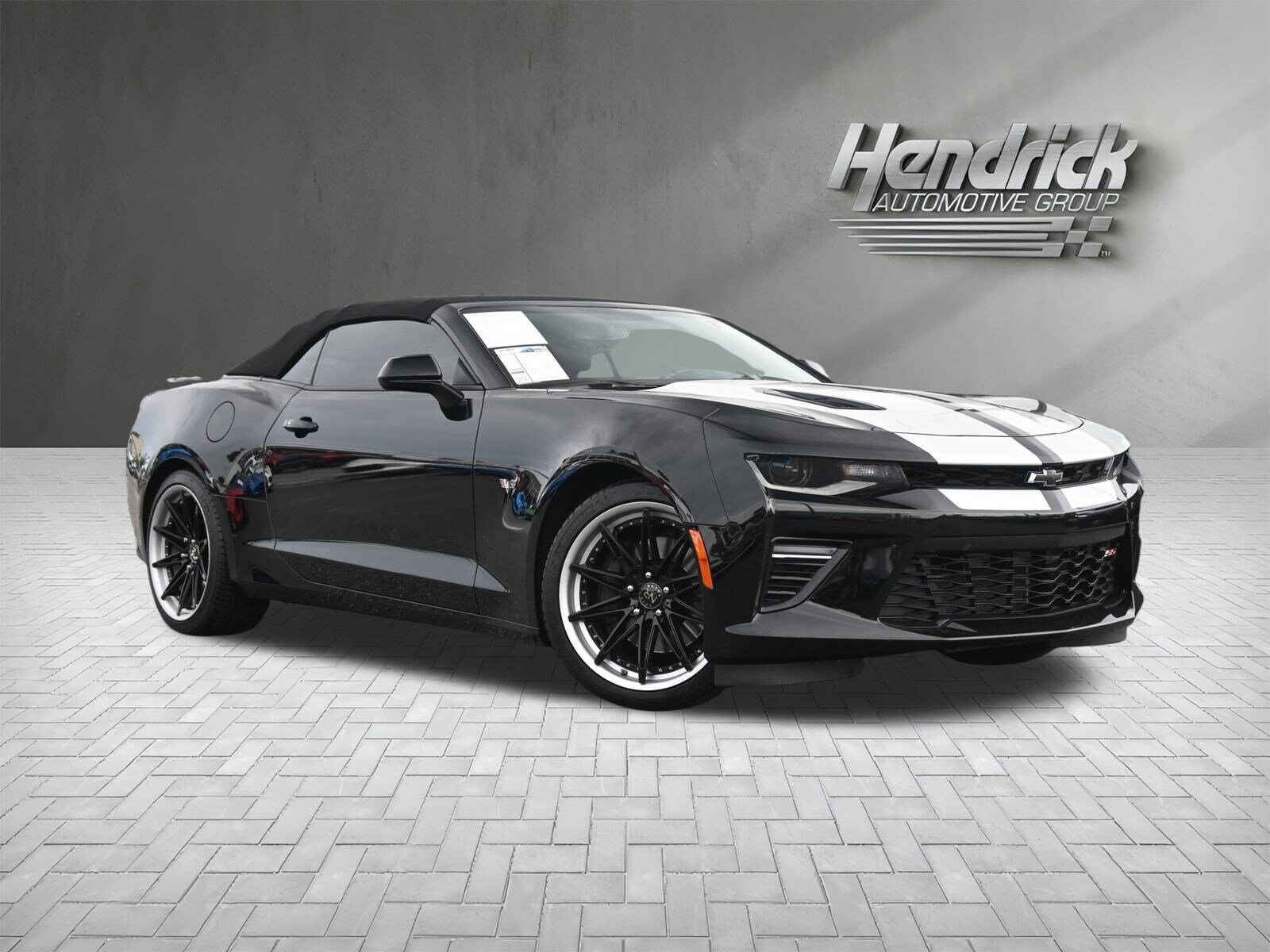 2016 Chevrolet Camaro 2SS photo 2