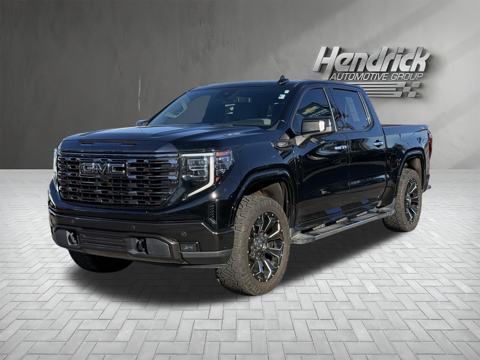 Used 2022 GMC Sierra 1500 SLT Pickup