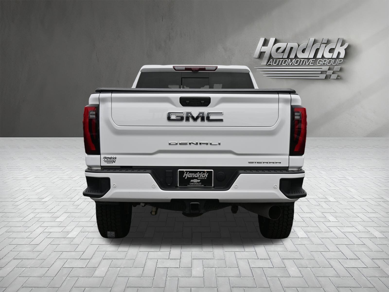 2024 GMC Sierra 2500HD Denali Ultimate photo 3