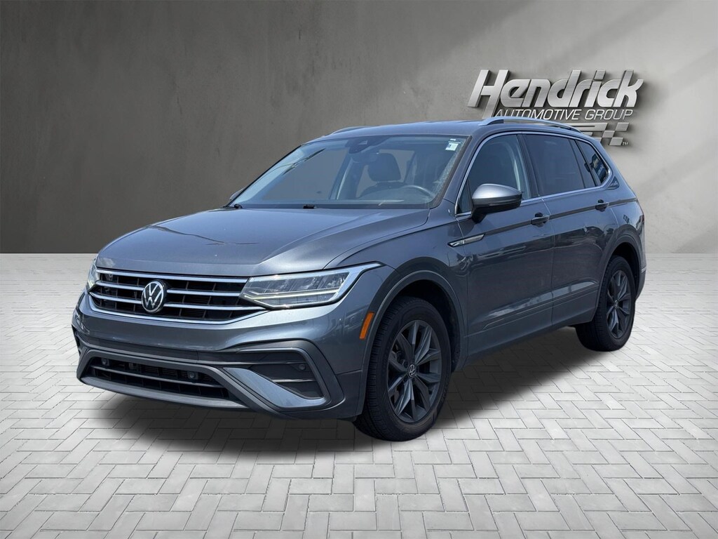 Used 2022 Volkswagen Tiguan SE SUV