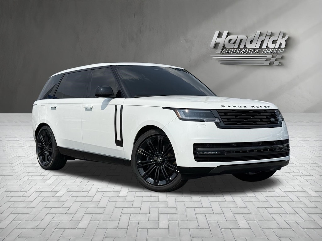 Used 2025 Land Rover Range Rover SE SUV