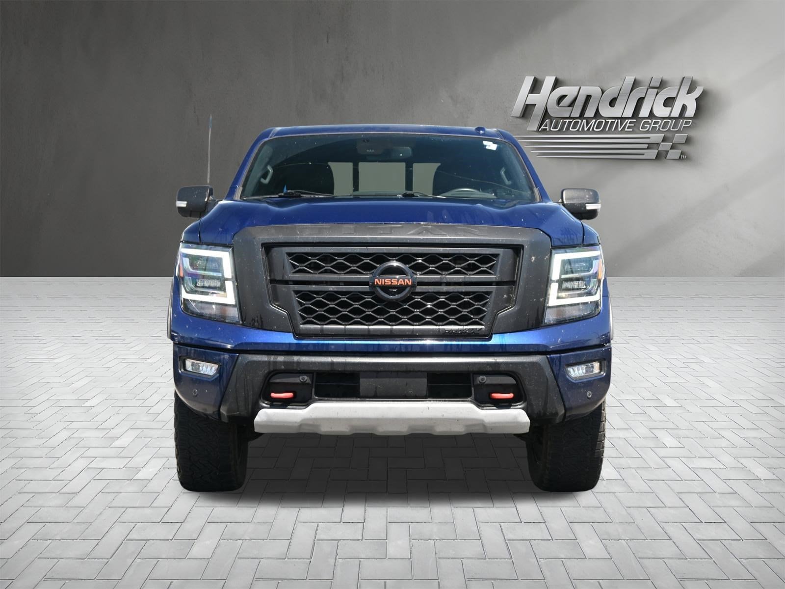 2021 Nissan Titan PRO-4X photo 4