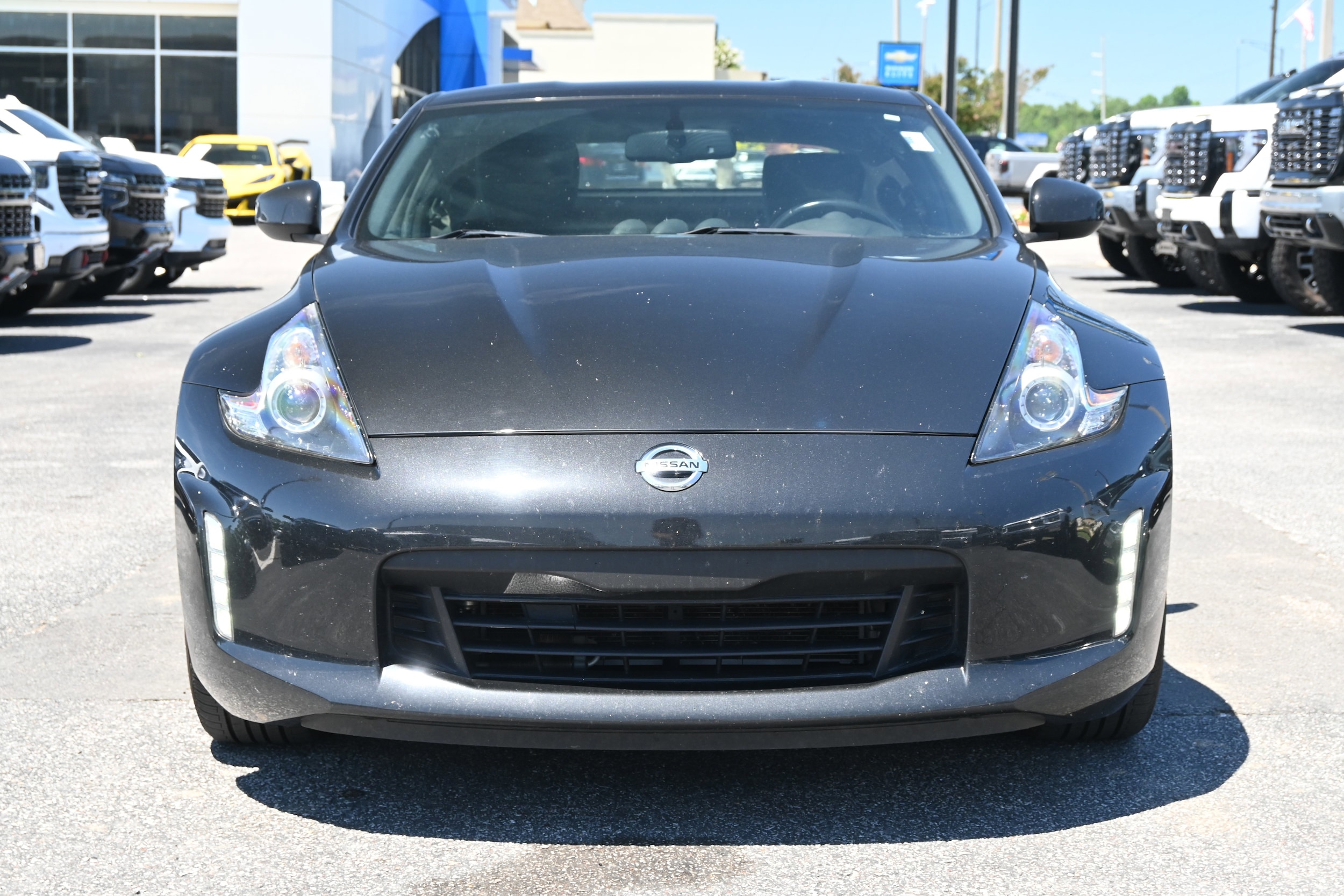 Nissan 370Z Coupe