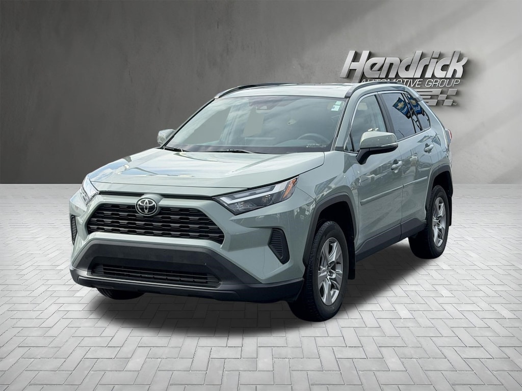 Used 2022 Toyota RAV4 XLE SUV