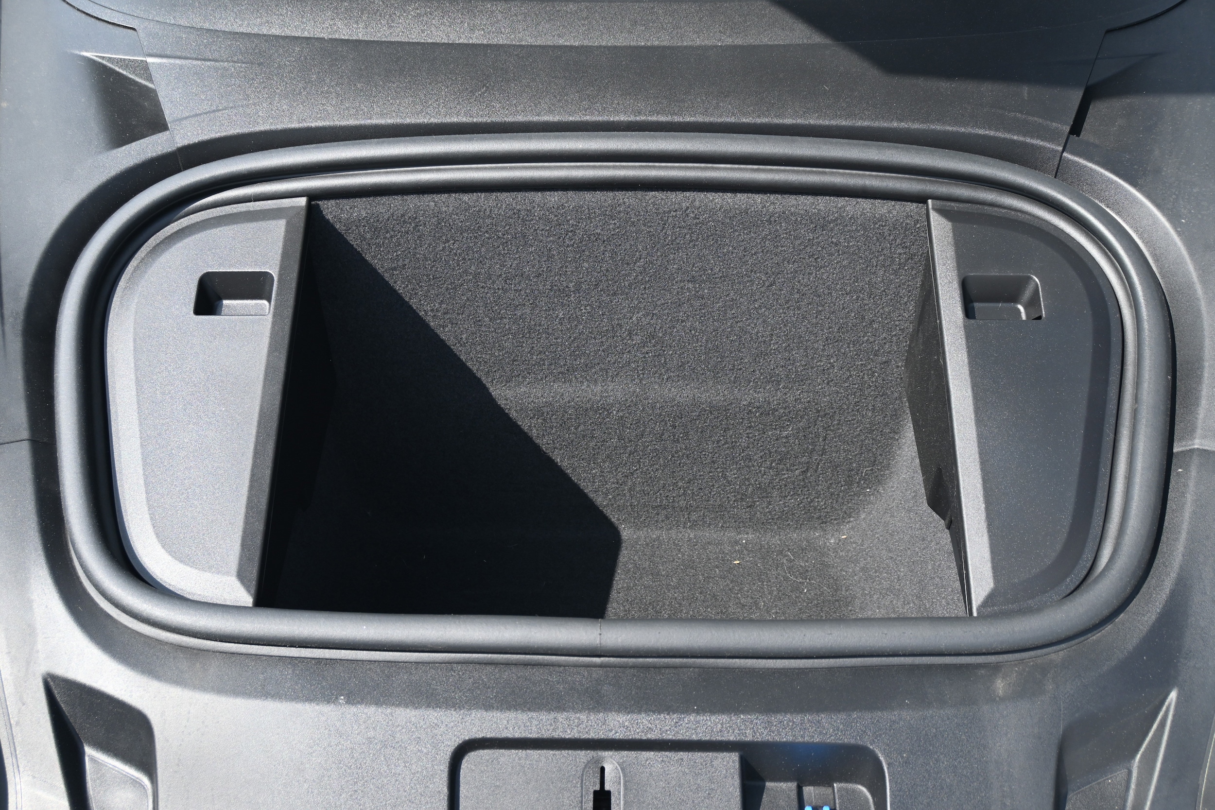 2023 Porsche Taycan 4S photo 6