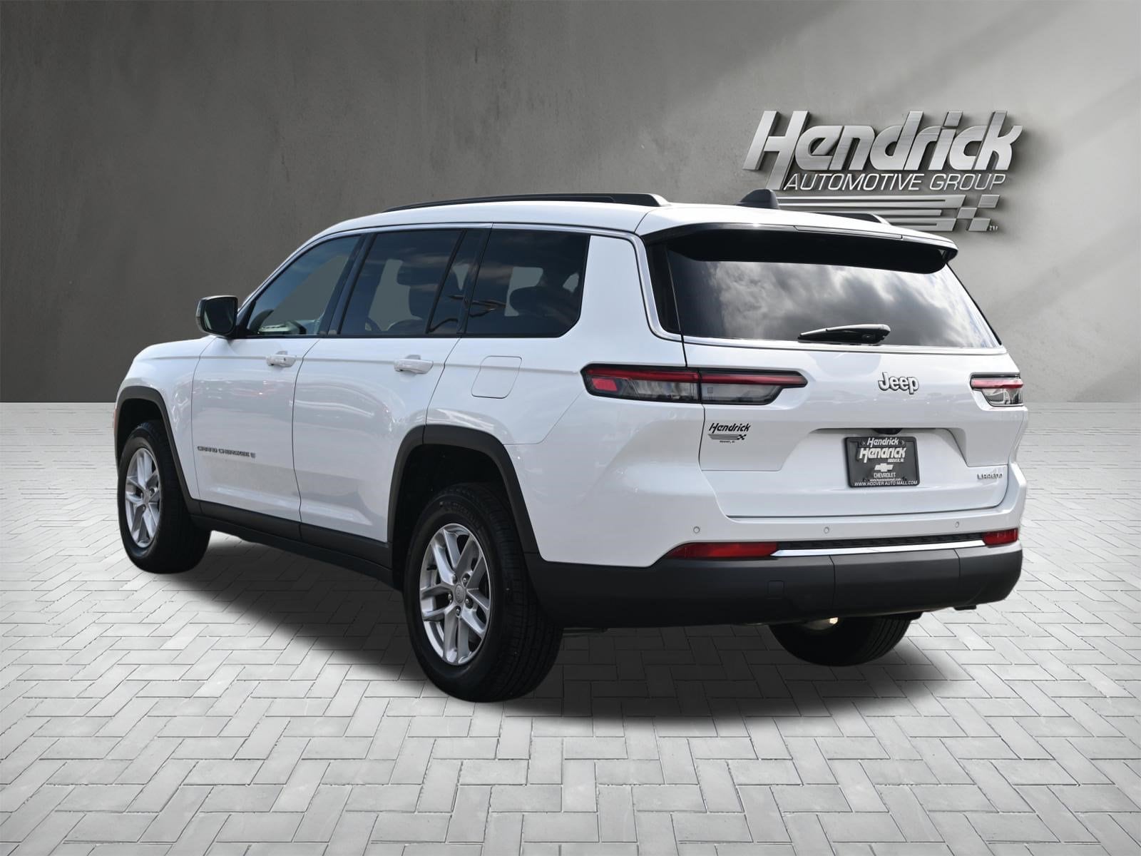 2025 Jeep Grand Cherokee L Laredo X photo 3
