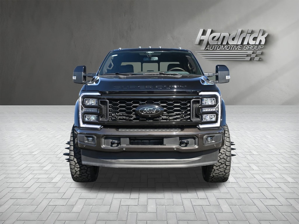 Used 2025 Ford Super Duty F-450 DRW King Ranch Pickup