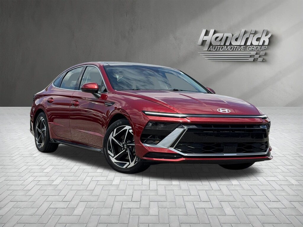 Used 2024 Hyundai Sonata SEL Sedan