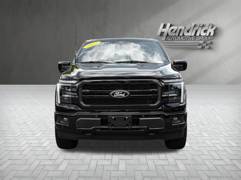Used 2025 Ford F-150 LARIAT Pickup