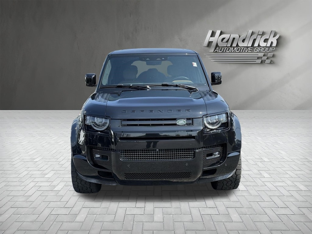 Used 2025 Land Rover Defender V8 SUV