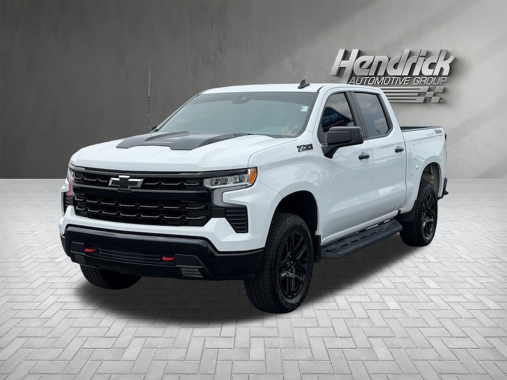 Used 2025 Chevrolet Silverado 1500 LT Trail Boss Pickup