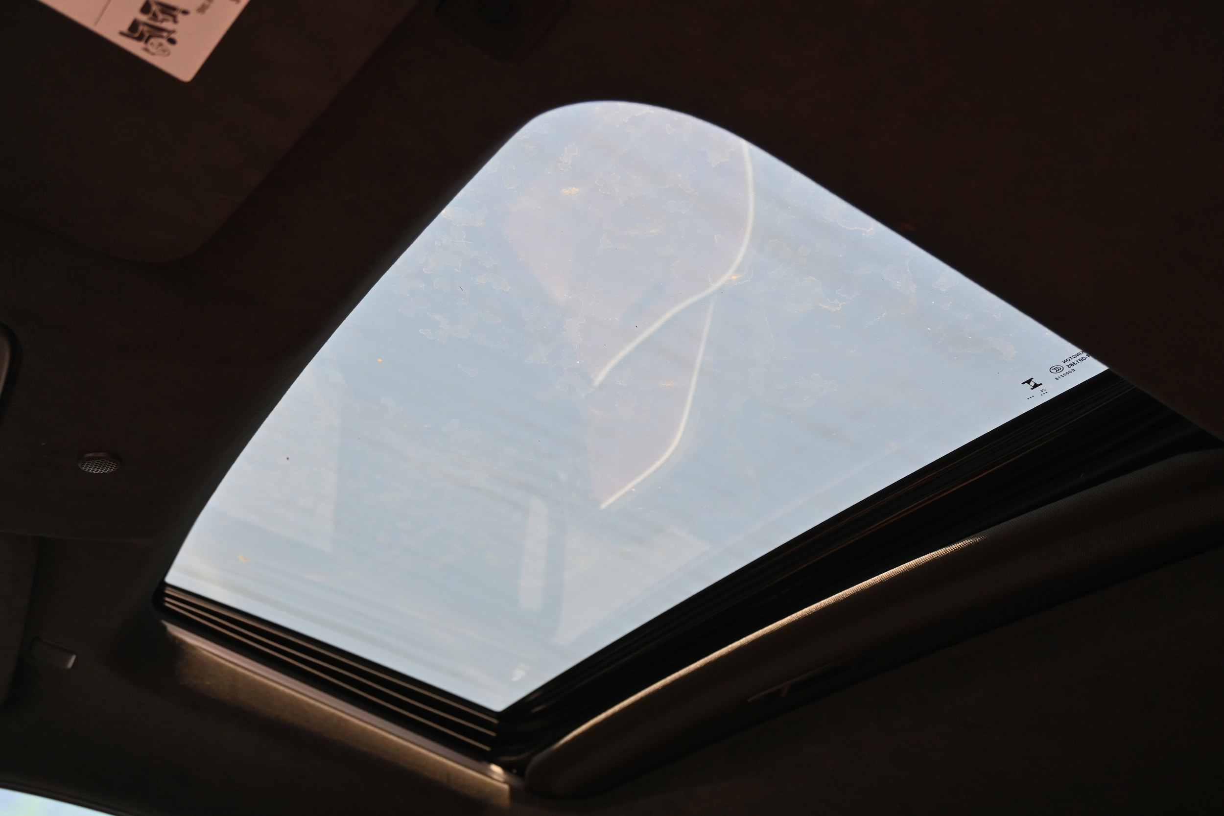 2025 GMC Sierra 2500HD Denali Ultimate photo 3