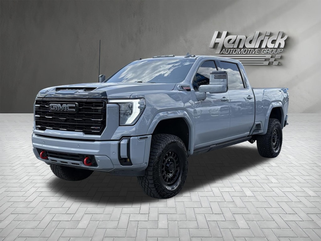 Used 2025 GMC Sierra 2500HD AT4X Pickup