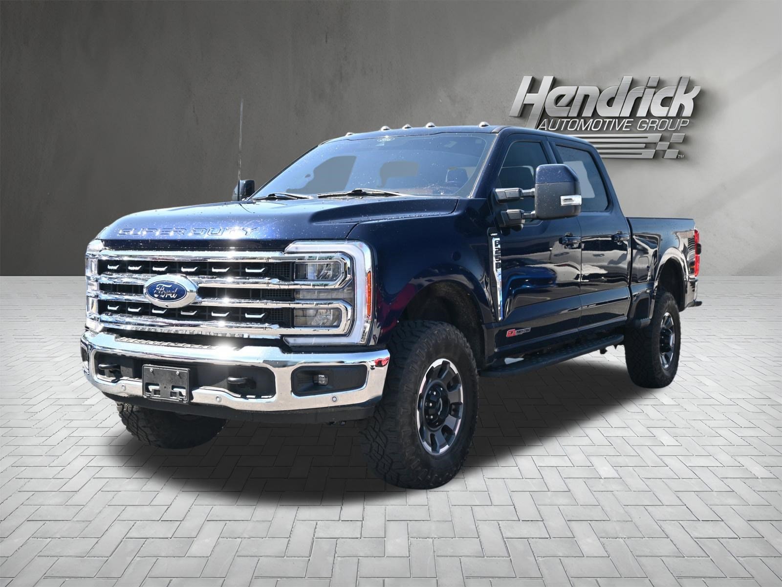 2024 Ford Super Duty F-250 SRW LARIAT photo 6