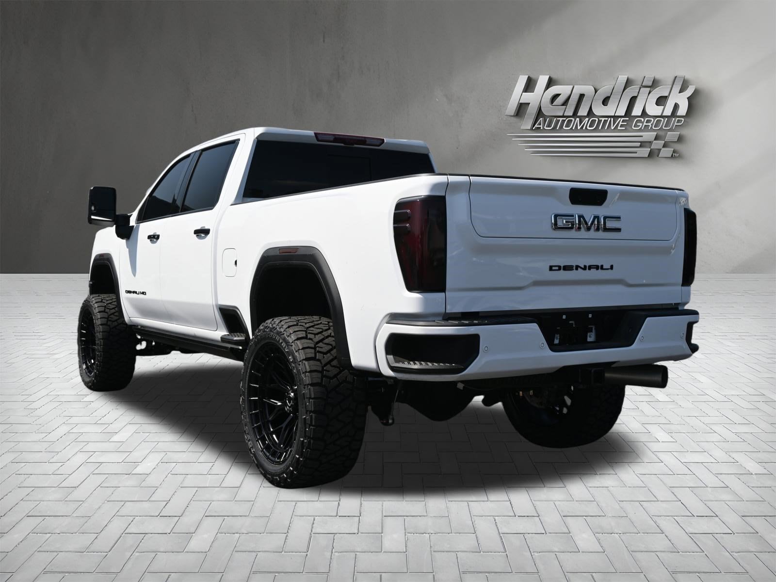 2025 GMC Sierra 2500HD Denali Ultimate photo 6