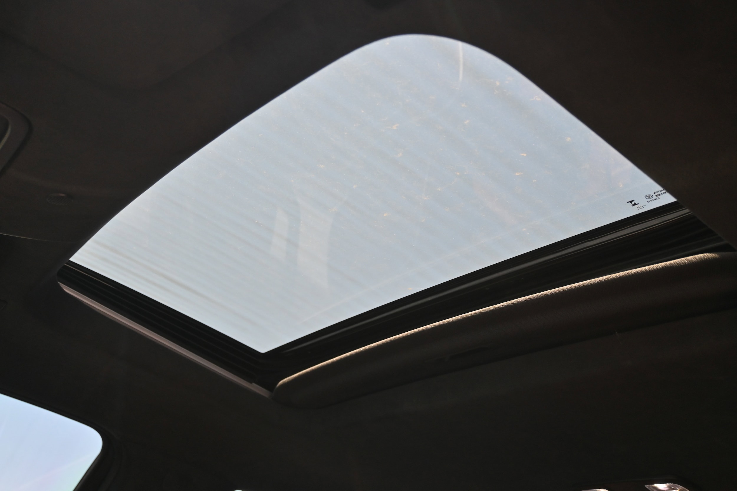 2025 GMC Sierra 2500HD Denali Ultimate photo 3