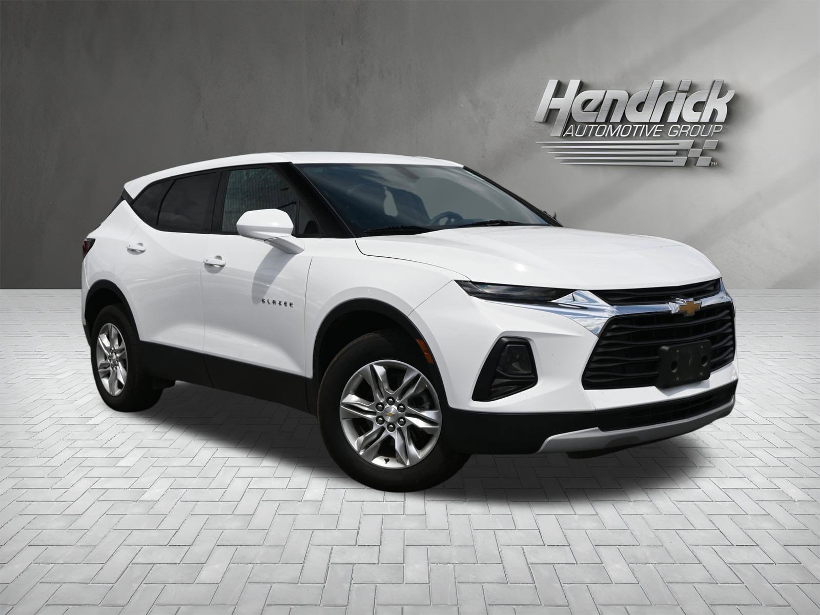 2021 Chevrolet Blazer LT photo 2
