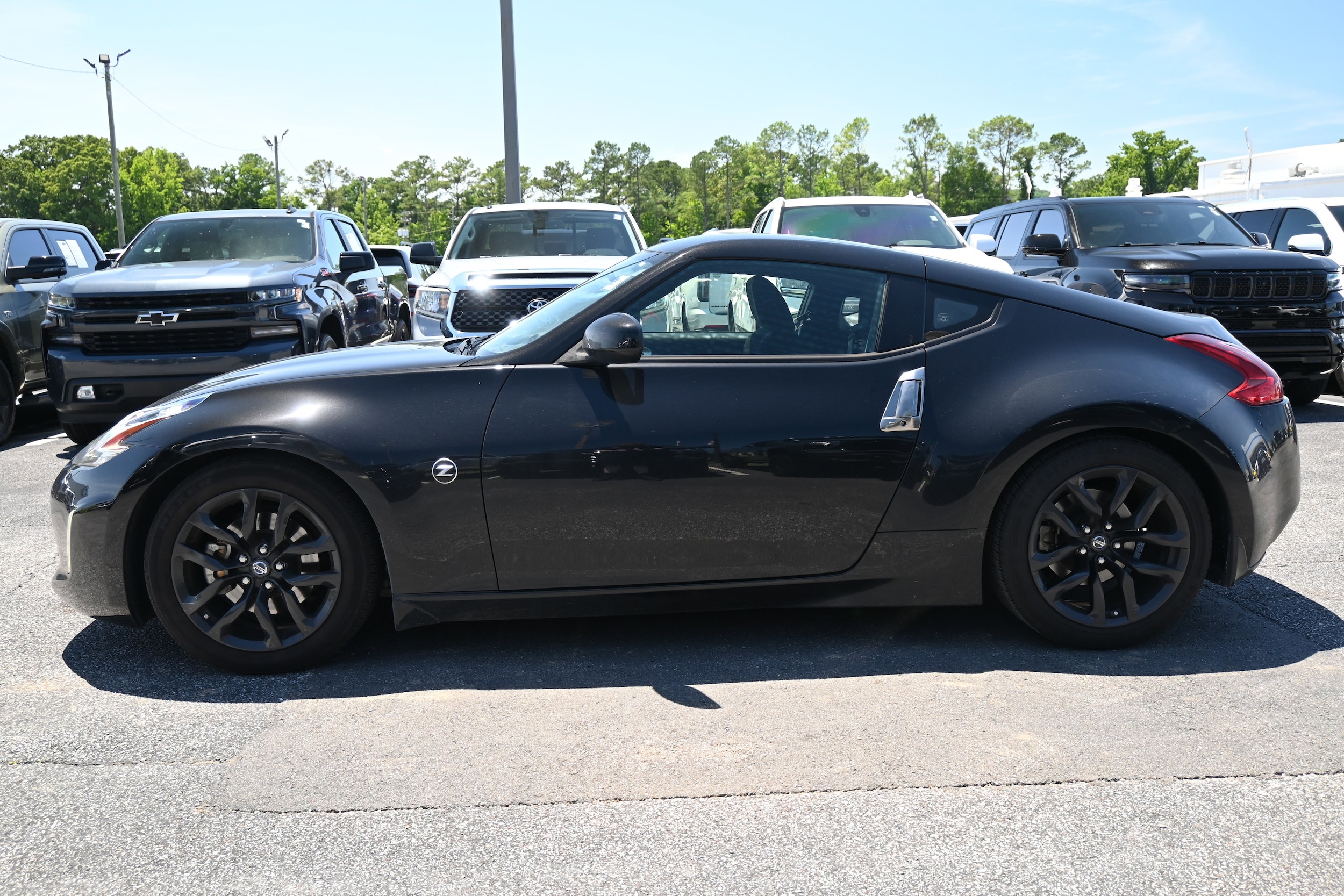 Nissan 370Z Coupe