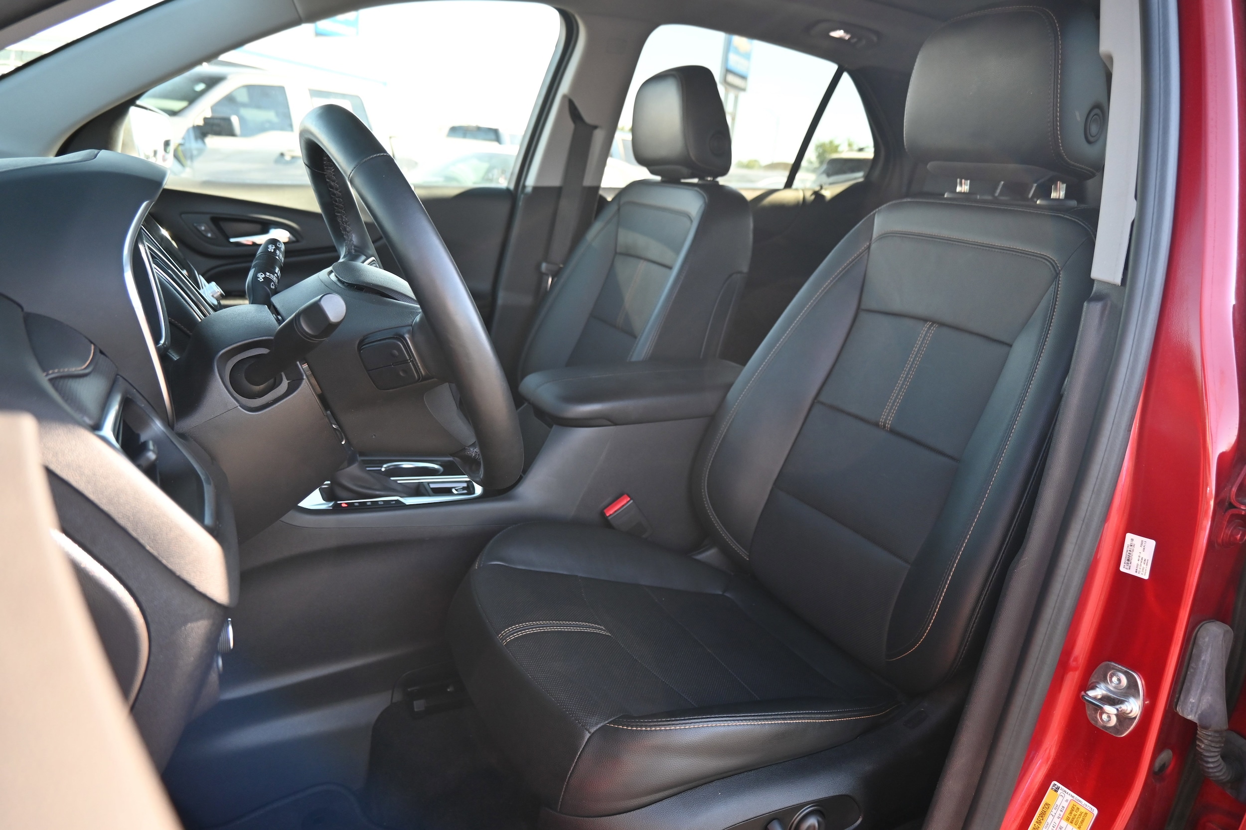 2024 Chevrolet Equinox Premier photo 6