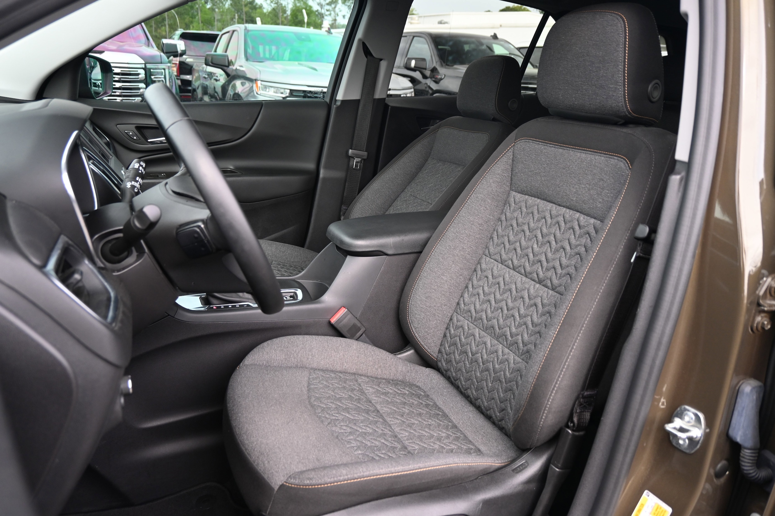 2024 Chevrolet Equinox LT photo 6