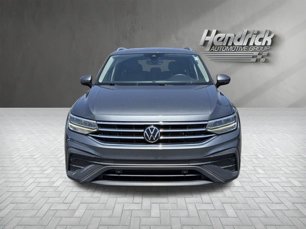 Used 2022 Volkswagen Tiguan SE SUV