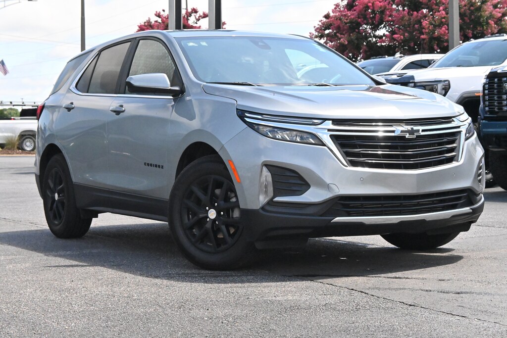 Used 2024 Chevrolet Equinox LT SUV