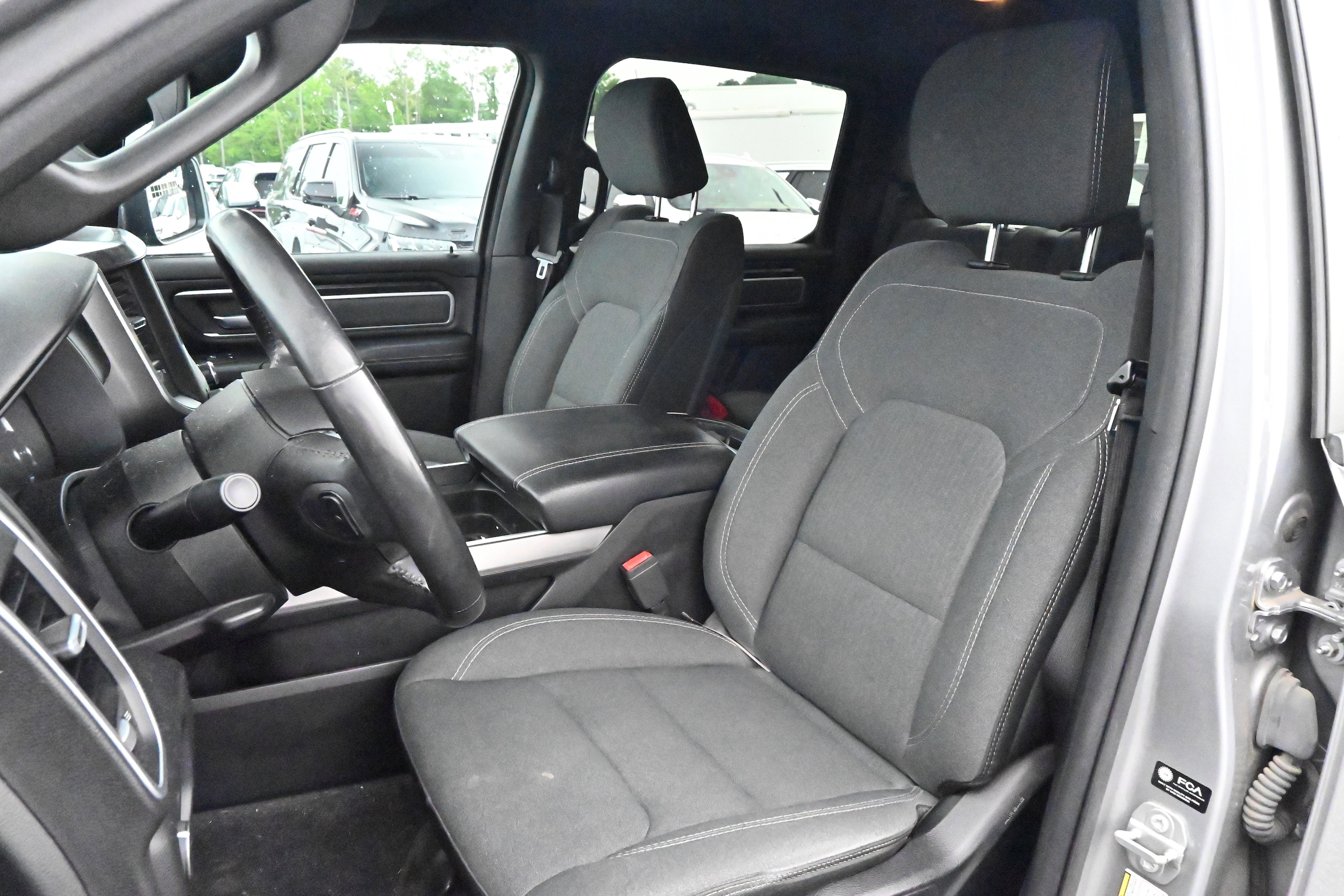 2021 Ram 1500 Big Horn photo 6