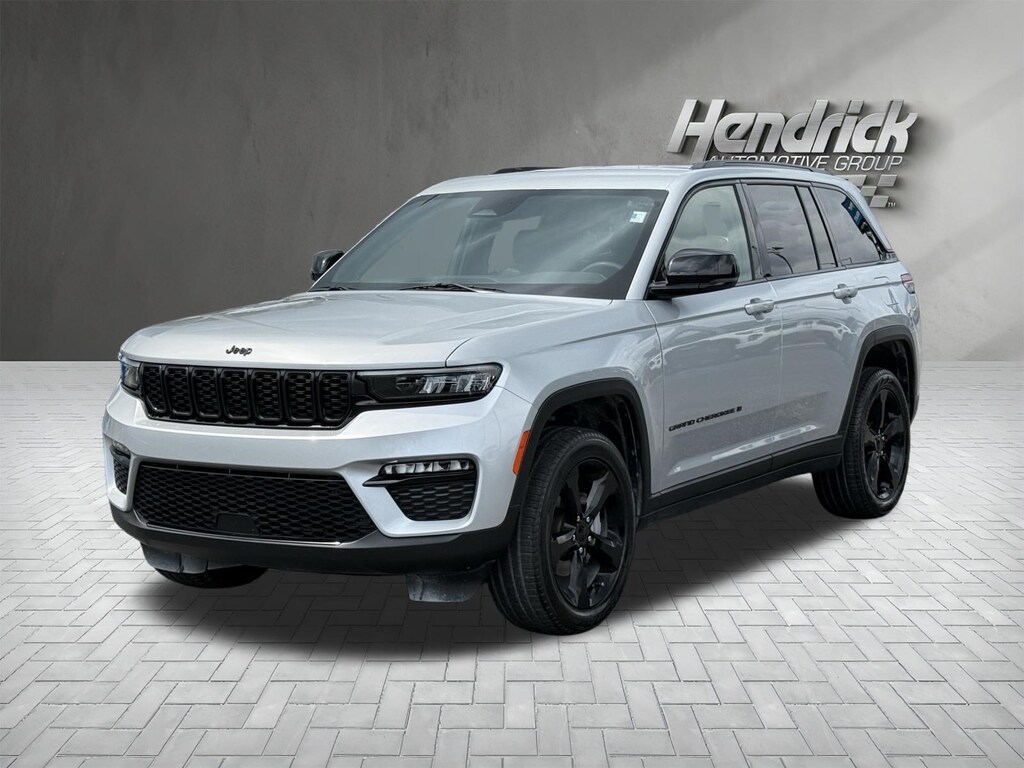 Used 2024 Jeep Grand Cherokee Limited SUV
