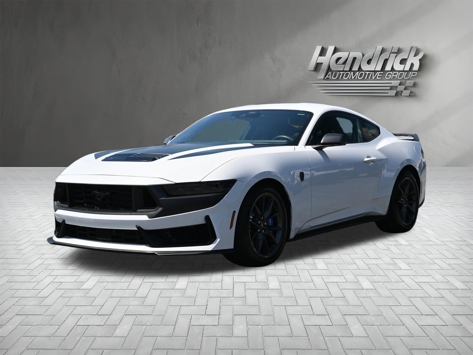 2024 Ford Mustang Dark Horse photo 5