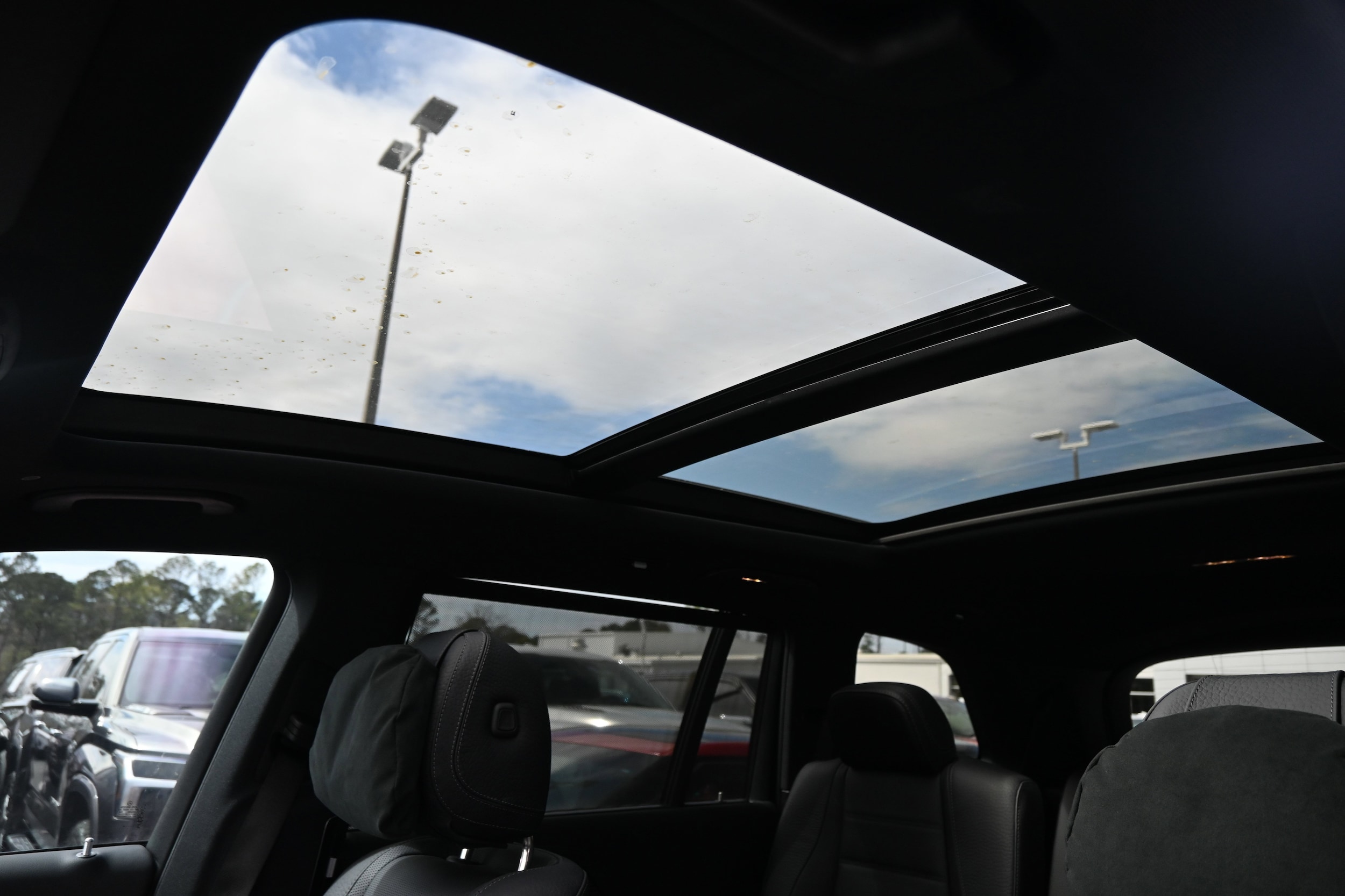 2025 Mercedes-Benz GLS GLS 580 photo 3