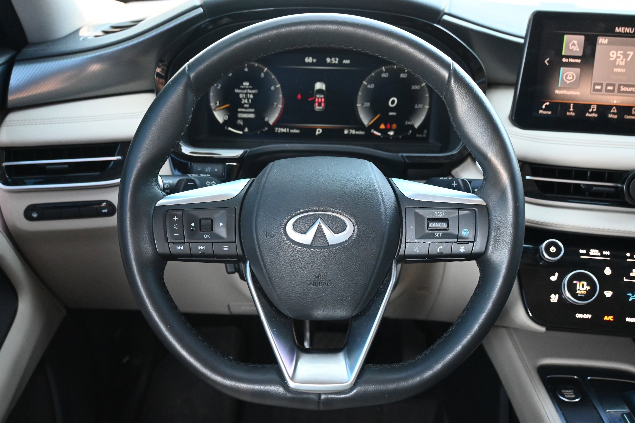 2024 INFINITI QX60 LUXE photo 6