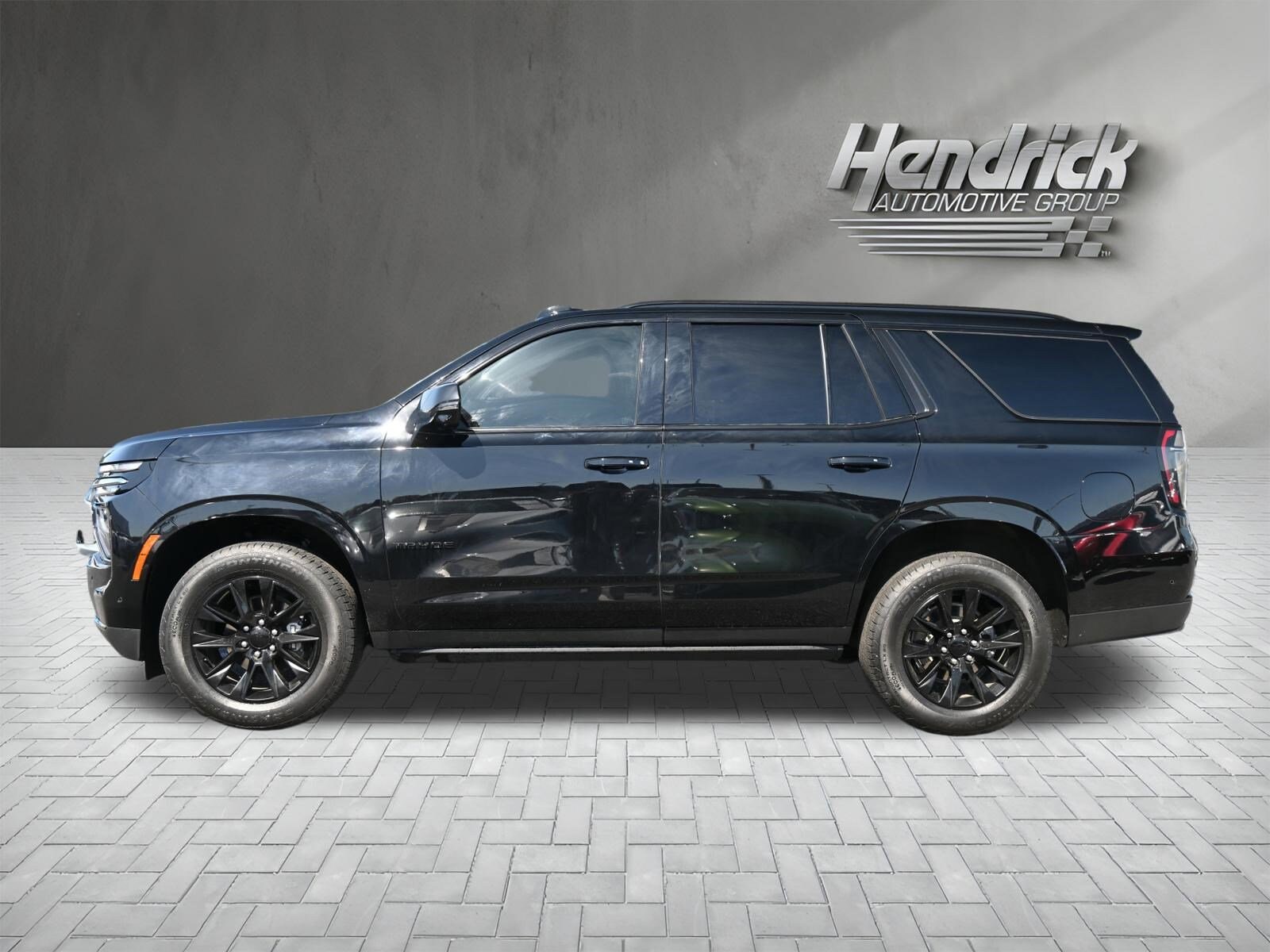 2025 Chevrolet Tahoe Premier photo 3