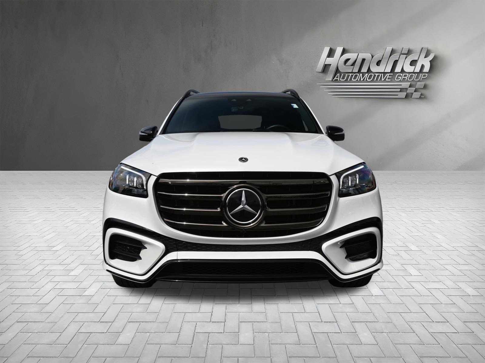 2025 Mercedes-Benz GLS GLS 580 photo 4