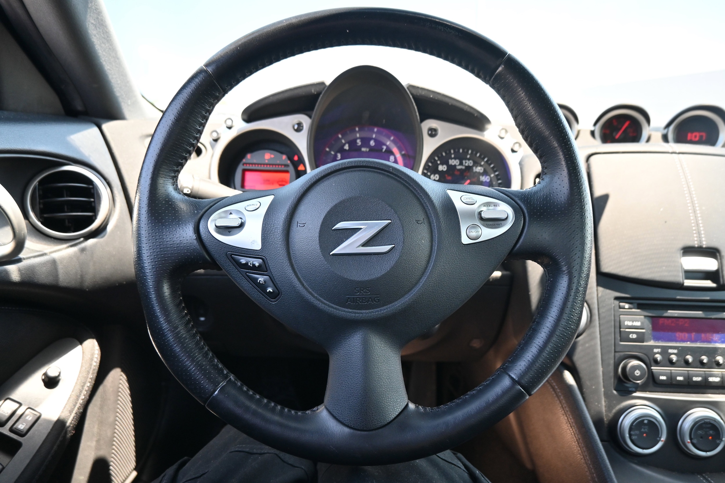 Nissan 370Z Coupe