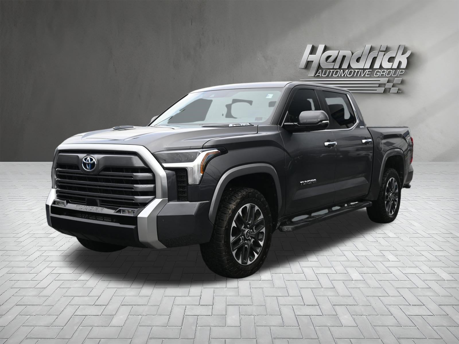 2024 Toyota Tundra 4WD Limited Hybrid photo 6