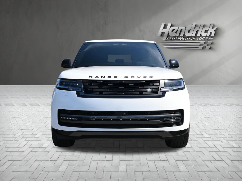 Used 2025 Land Rover Range Rover SE SUV