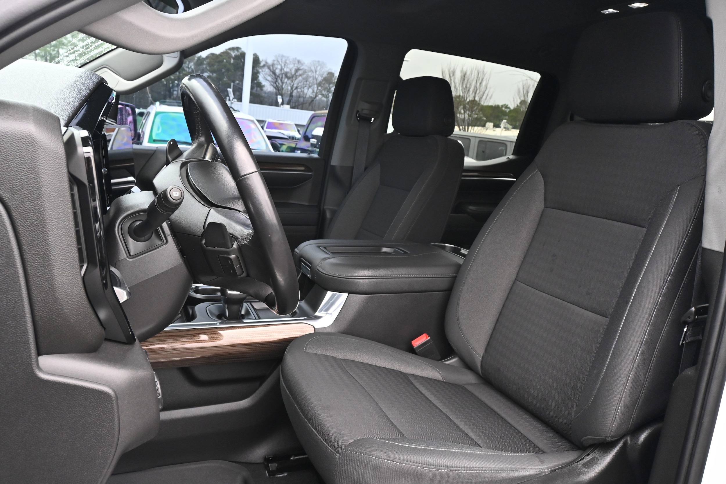 2022 Chevrolet Silverado 1500 LT Trail Boss photo 5