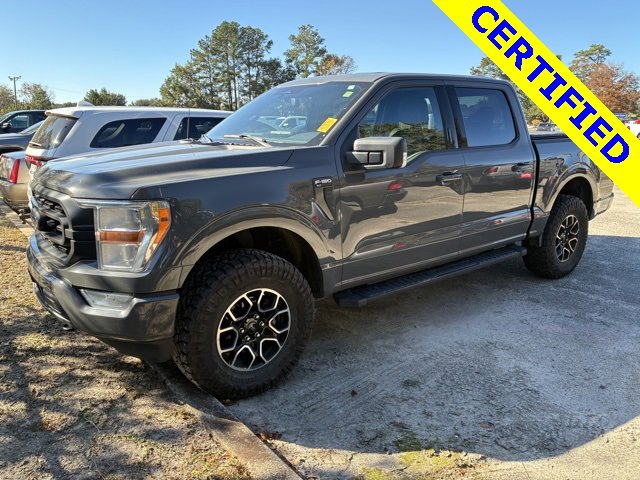 2021 Ford F-150 XLT's photo