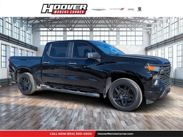 2024 Chevrolet Silverado 1500 Custom's photo