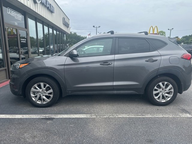 2021 Hyundai Tucson Value photo 2