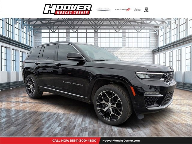 2022 Jeep Grand Cherokee Summit Reserve's photo