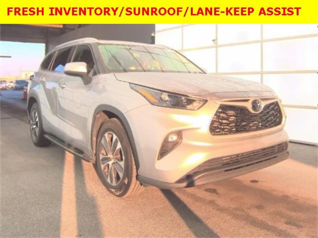Used 2022 Toyota Highlander XLE SUV