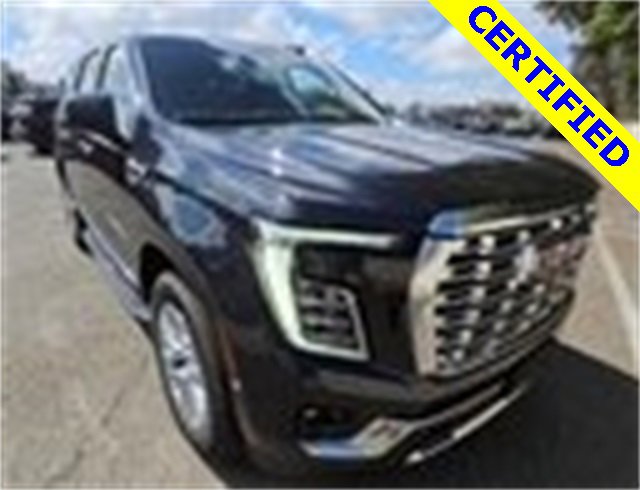 2025 GMC Yukon Denali's photo