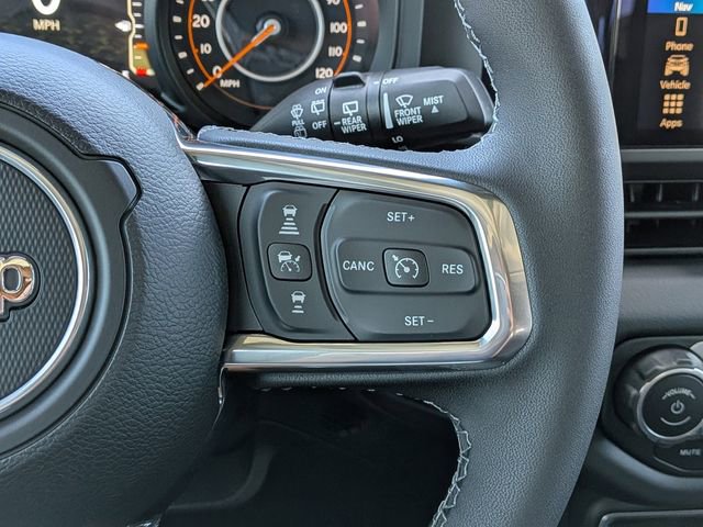 2025 Jeep Wrangler 4-Door Sahara - Photo 25