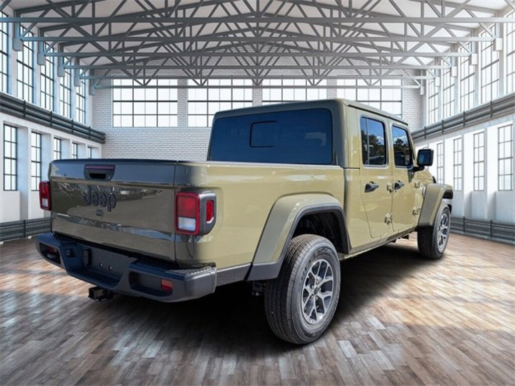 New 2025 Jeep Gladiator SPORT S 4X4 Pickup
