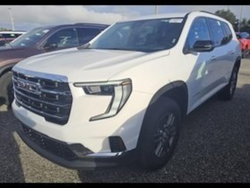 Used 2025 GMC Acadia Elevation SUV