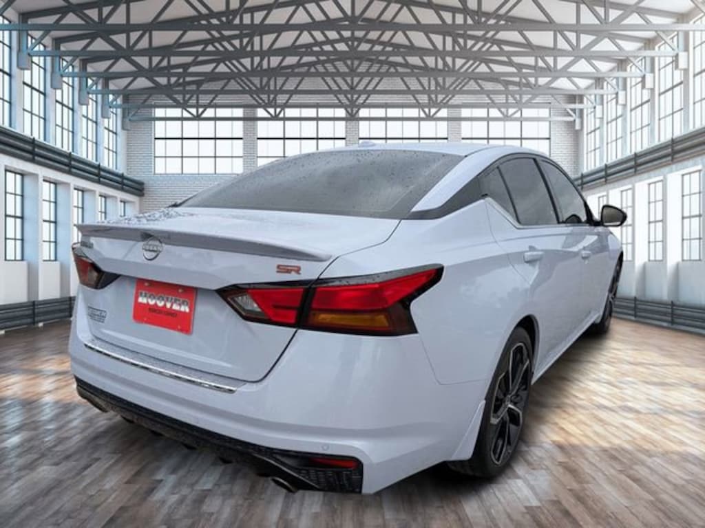 Used 2023 Nissan Altima 2.5 SR Sedan