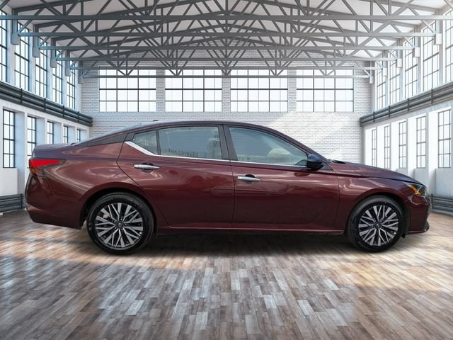 Used 2025 Nissan Altima SV with VIN 1N4BL4DV1SN325085 for sale in Moncks Corner, SC