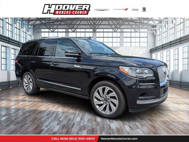 2023 Lincoln Navigator Reserve 4WD's photo