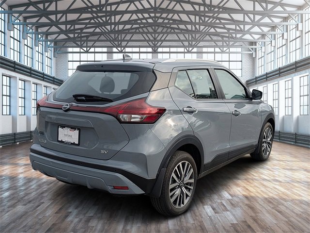 2024 Nissan Kicks SV photo 3